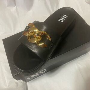 INC Chloe gold chain link design slide black sandal; size: 5